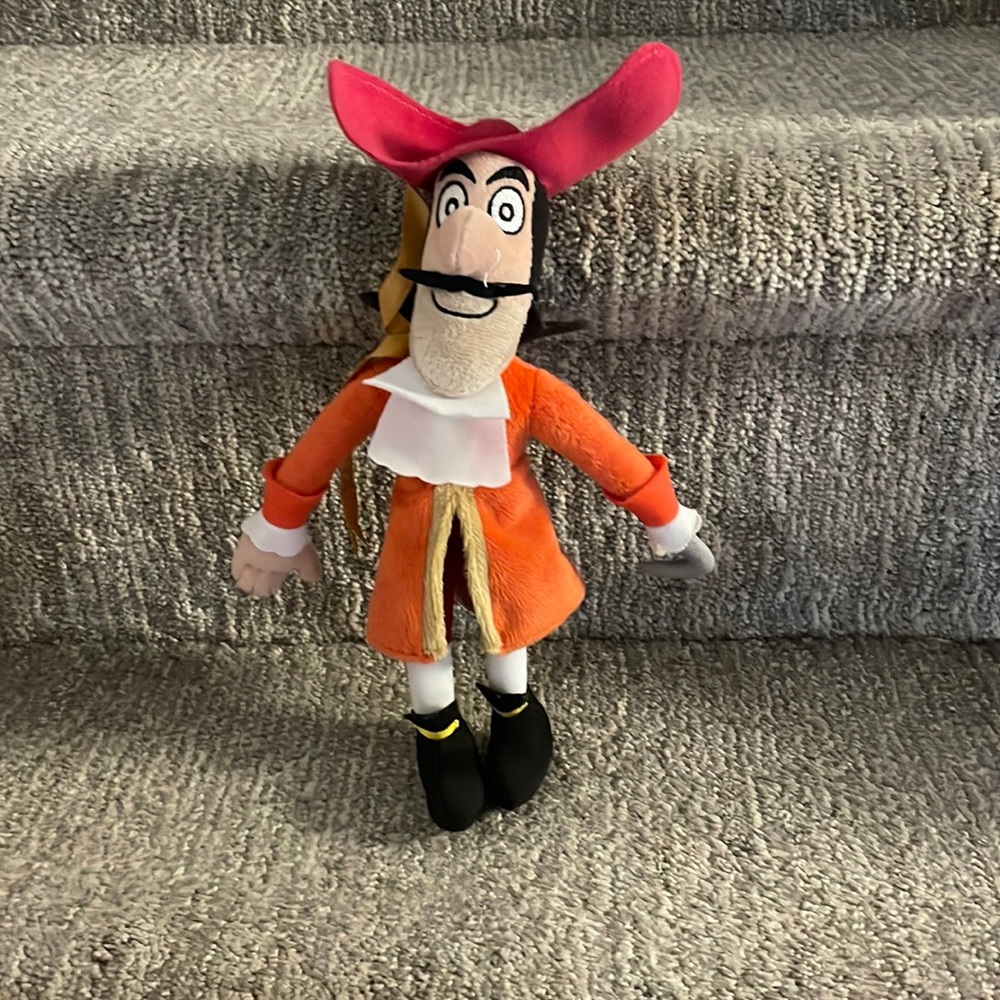 Mini Disney Jr caption hook plush